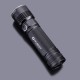 Linterna Olight R40 Seeker 1100 Lumens Recargable